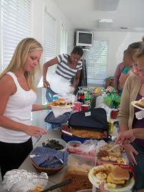 CSI hosts a welcome picnic in Fall 2010