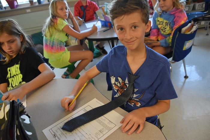 Ties to Honor Dr. Knechtel 08-30-19