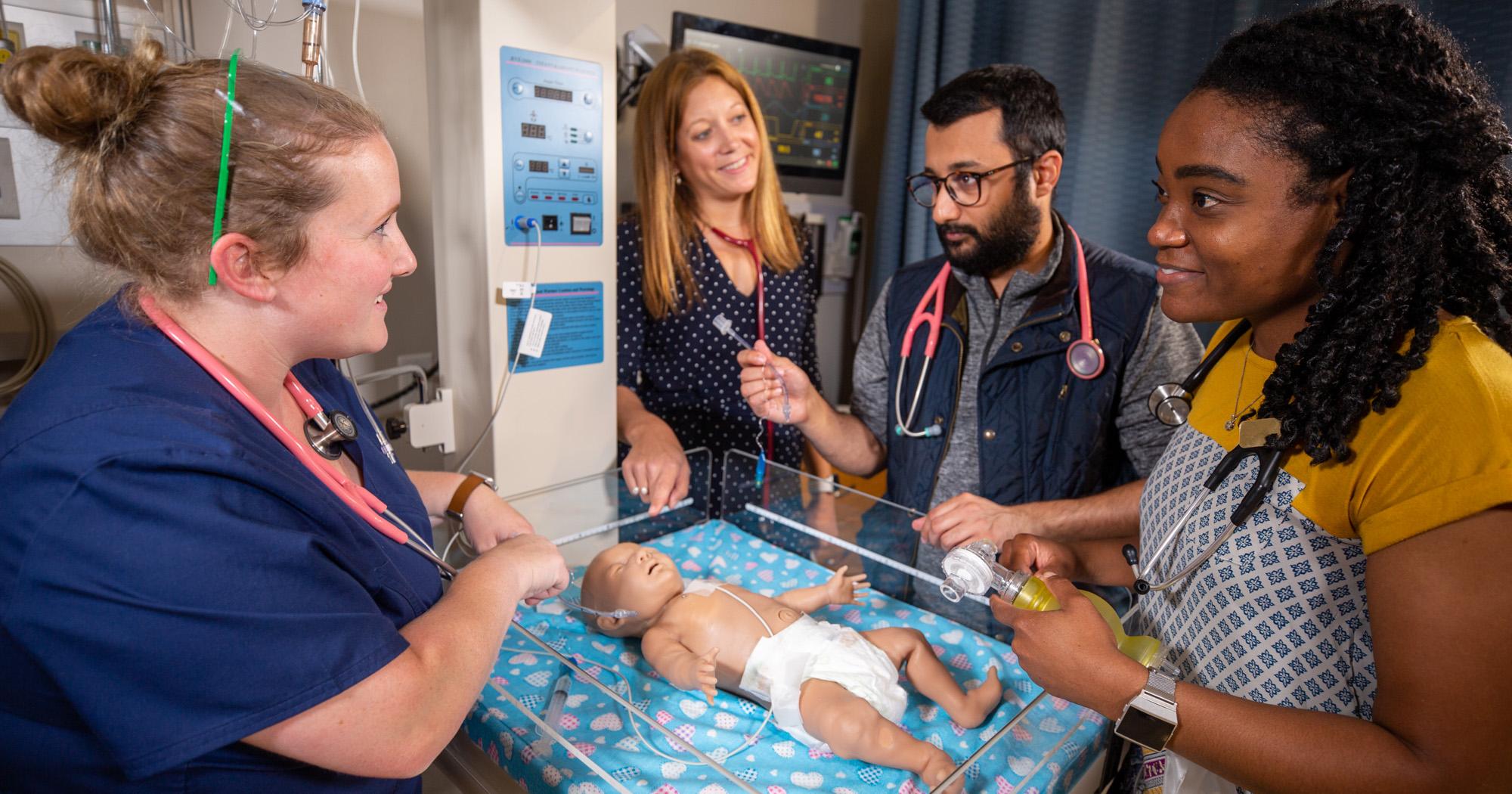 College of Medicine offers hands-on learning 