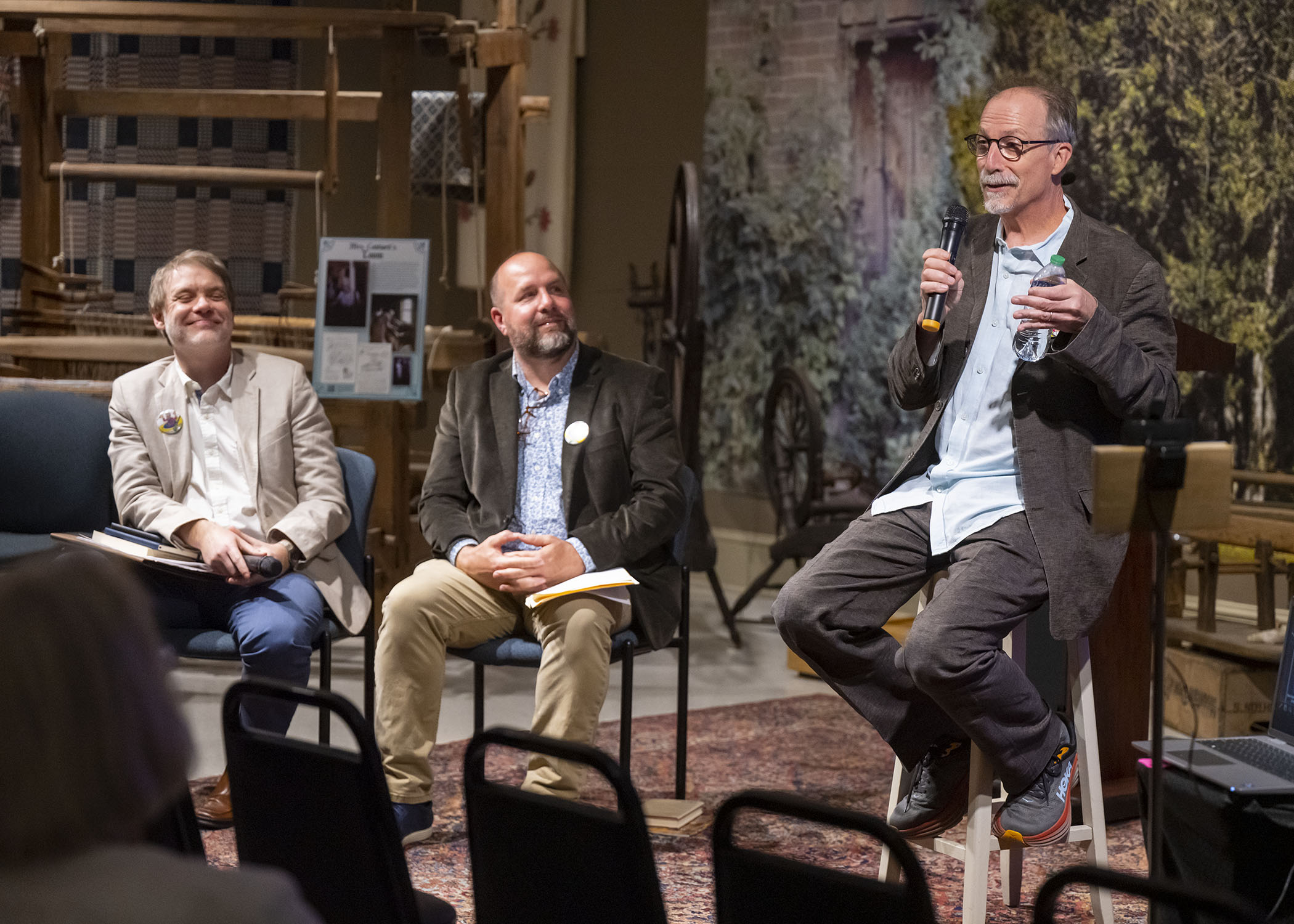 Keynote speaker Daniel Wallace joins a roundtable discussion with Dr. Jesse Graves and Dr. Scott Honeycutt to discuss his new memoir, This Isn't Going to End Well, and the legacy of William Nealy.  
