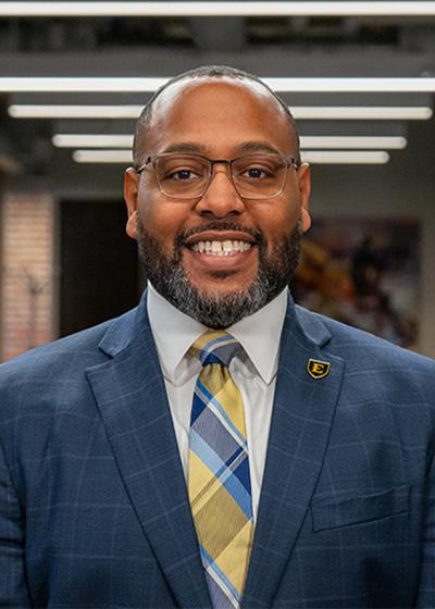 Photo of
Zach Thompson '14