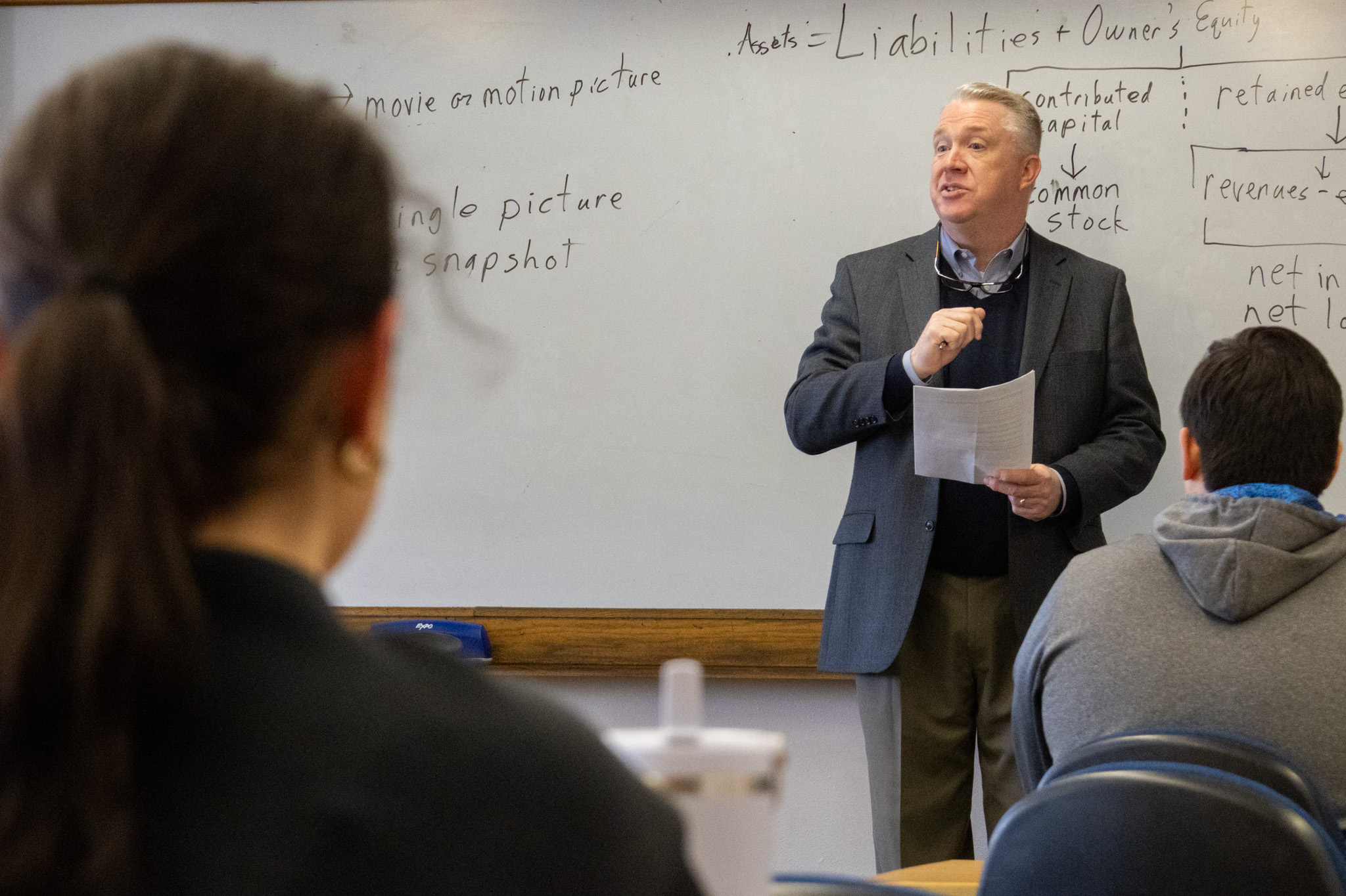 Kevin Kilgore presents to a class