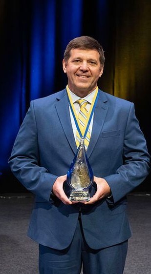 Dr. Aaron Polichnowski 