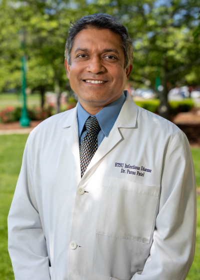 Photo of Paras Patel, MD Program Director, Infectious Diseases/Critical Care Medicine