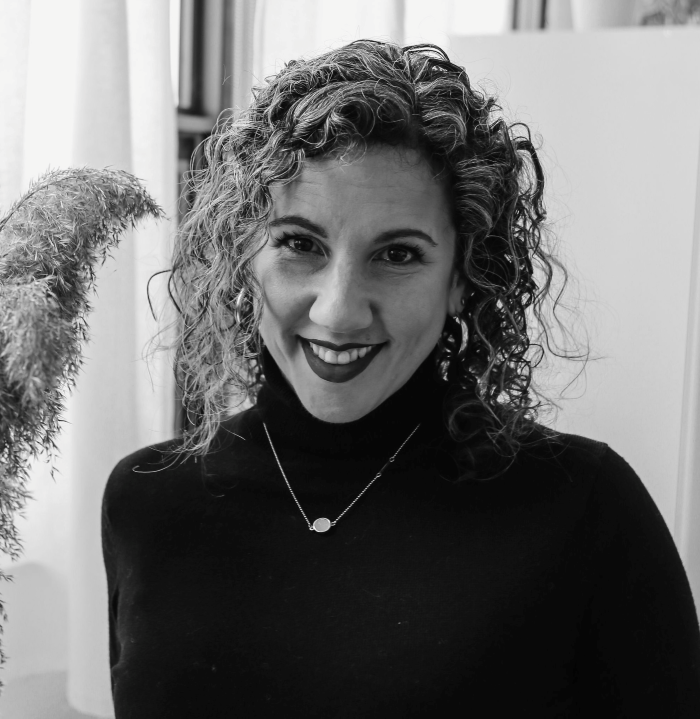 Head shot of Sharon Lauricella