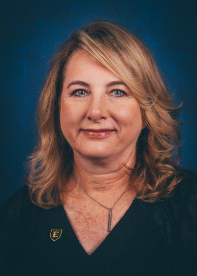 Photo of Vicki Pope, DNP, RN, APRN, ANP-BC Clinical Assistant Professor