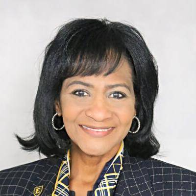 Image of Dr. Roslyn Robinson