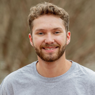 Photo of Dillon Harris